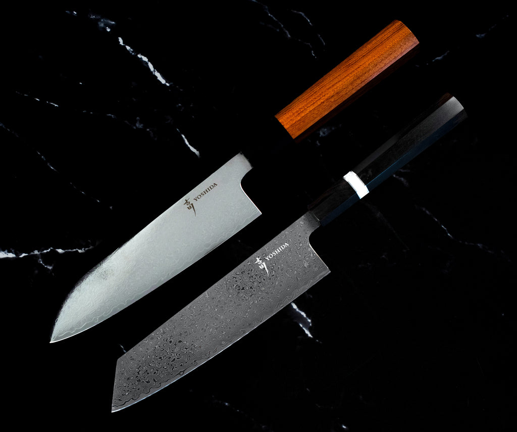 Set Yoshida : Santoku 17 cm à manche en bois de rose et Kiritsuke 18 cm en Damas AUS-10, côte à côte