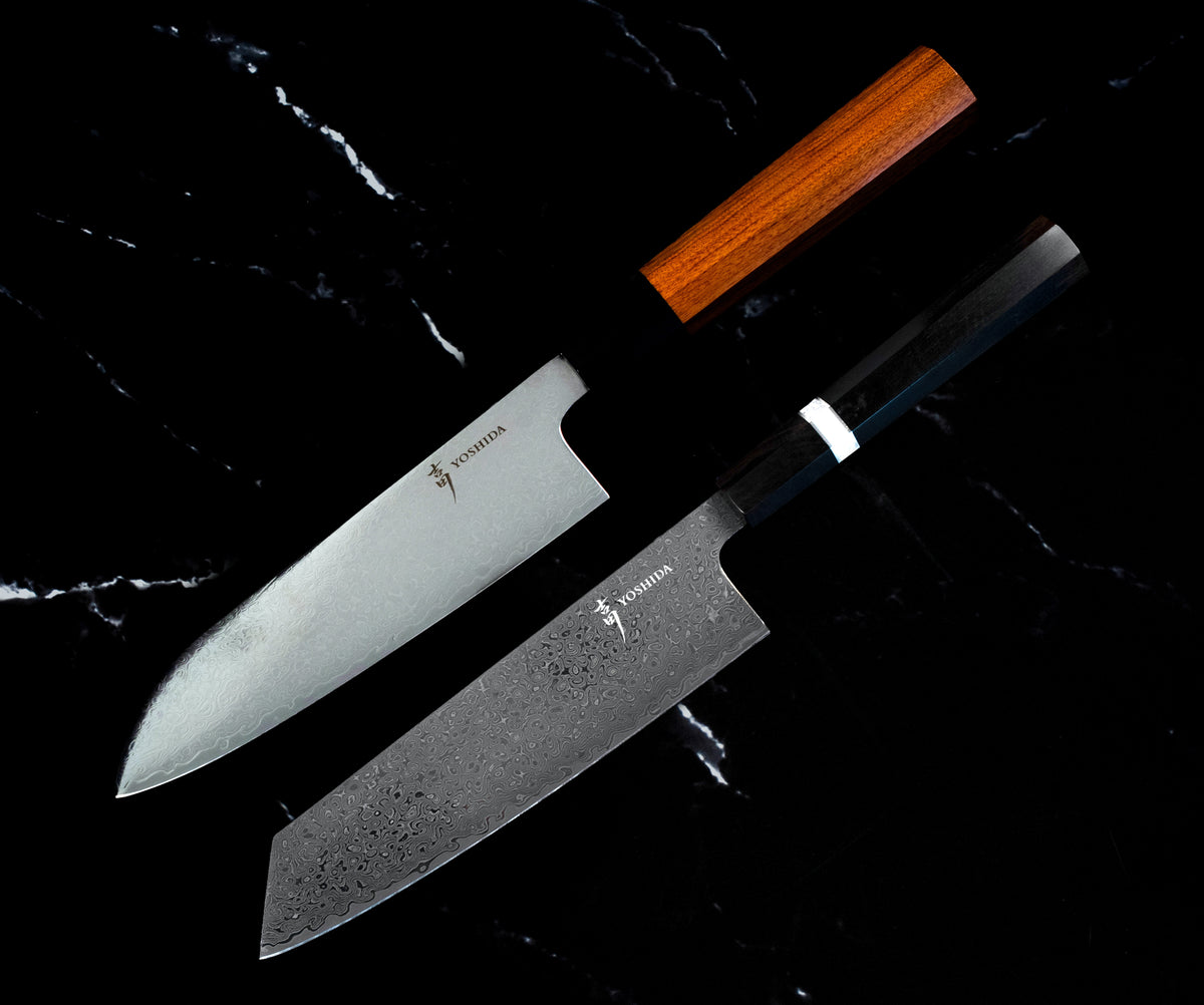 Set Yoshida : Santoku 17 cm à manche en bois de rose et Kiritsuke 18 cm en Damas AUS-10, côte à côte