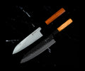 Set Yoshida : Santoku 17 cm à manche en bois de rose et Gyuto 20 cm à manche en olivier, côte à côte