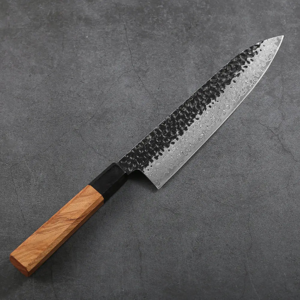 Profil du manche en bois d’olivier du couteau japonais Gyuto 20 cm
