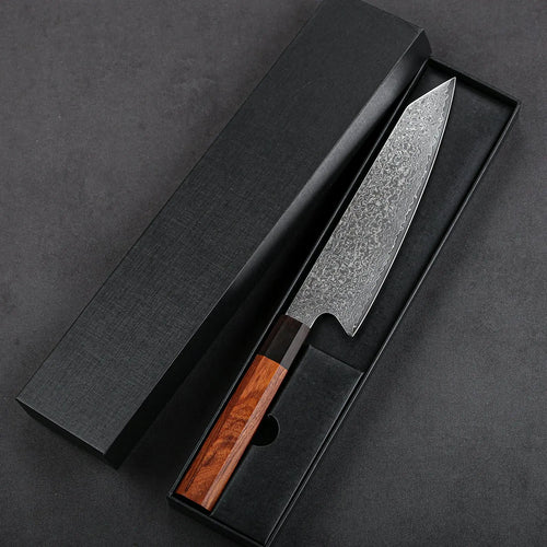 Couteau japonais Kiritsuke avec lame en acier Damas et manche en bois de rose, présenté dans son coffret noir premium
