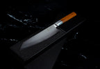 Couteau Kiritsuke japonais Yoshida 20 cm dans son coffret noir, manche bois de rose