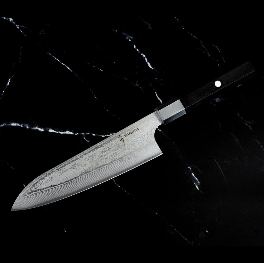 Couteau Santoku 18 cm – Damas AUS-10 Bois Noir Yoshida